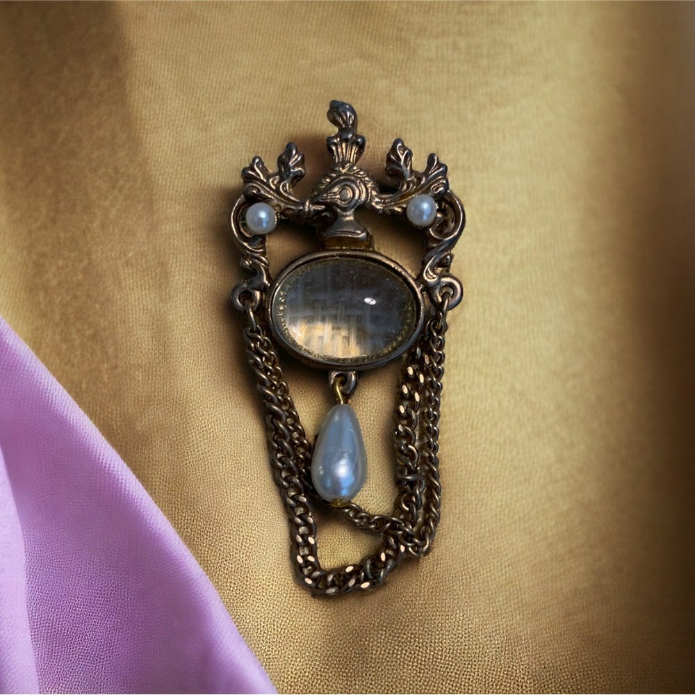 Jelly belly style brooch. Vintage